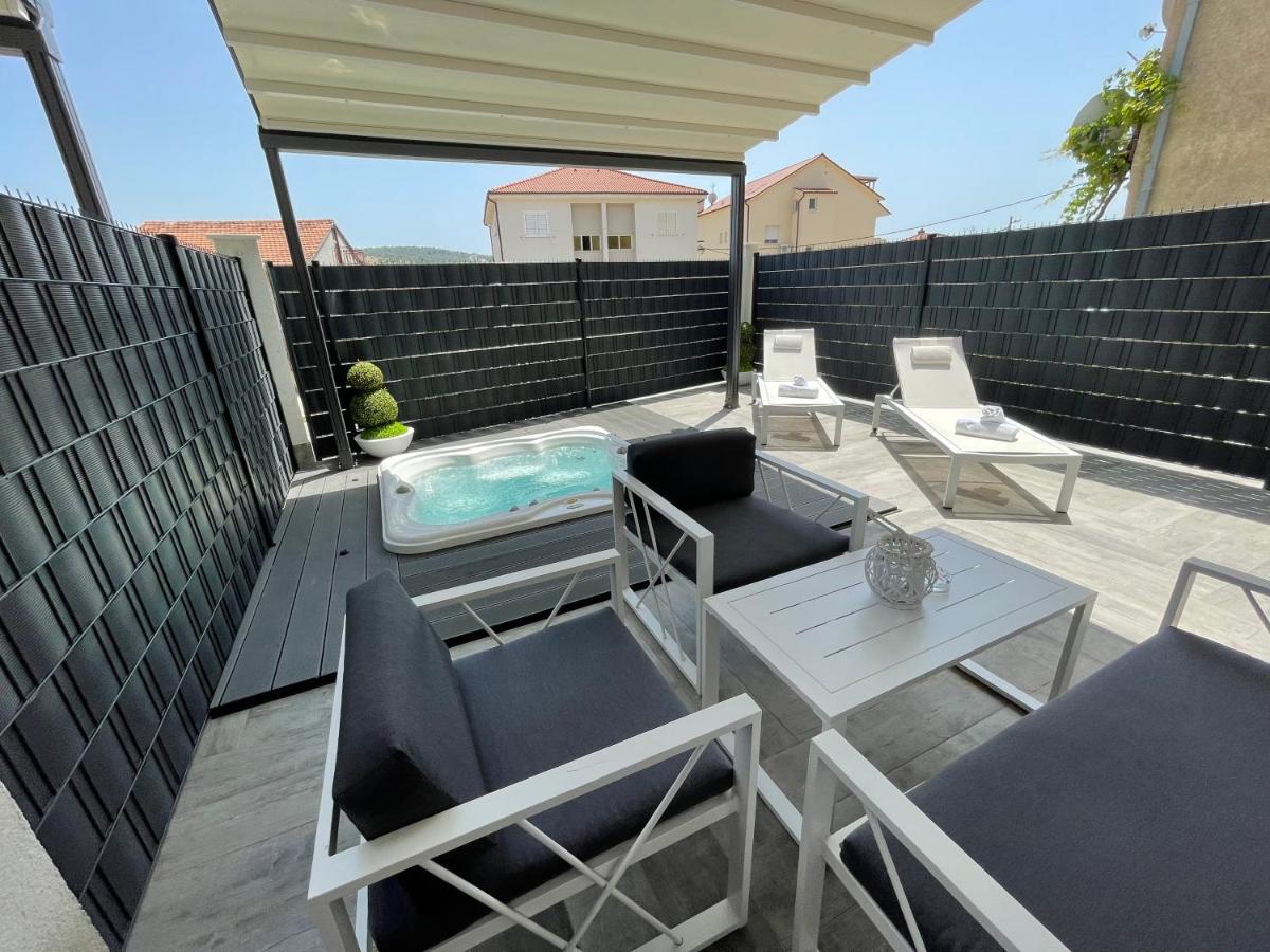 Sky Garden Trogir Apartment Exterior foto
