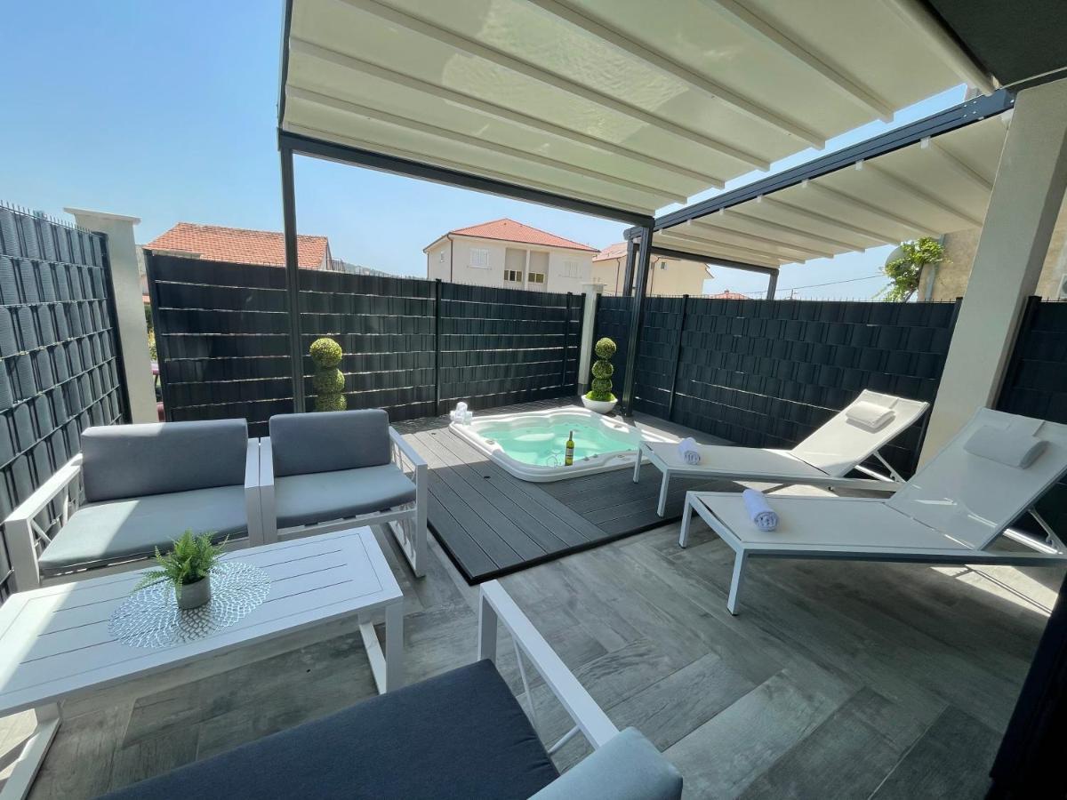 Sky Garden Trogir Apartment Exterior foto